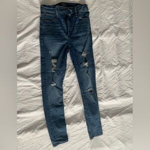 Abercrombie & Fitch Women's Skinny Jeans - Distressed Blue
